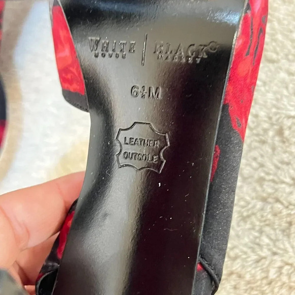 White House Black Market Womens Black Red Slingback Heels 6.5M Floral Peep Toe - Picture 8 of 14